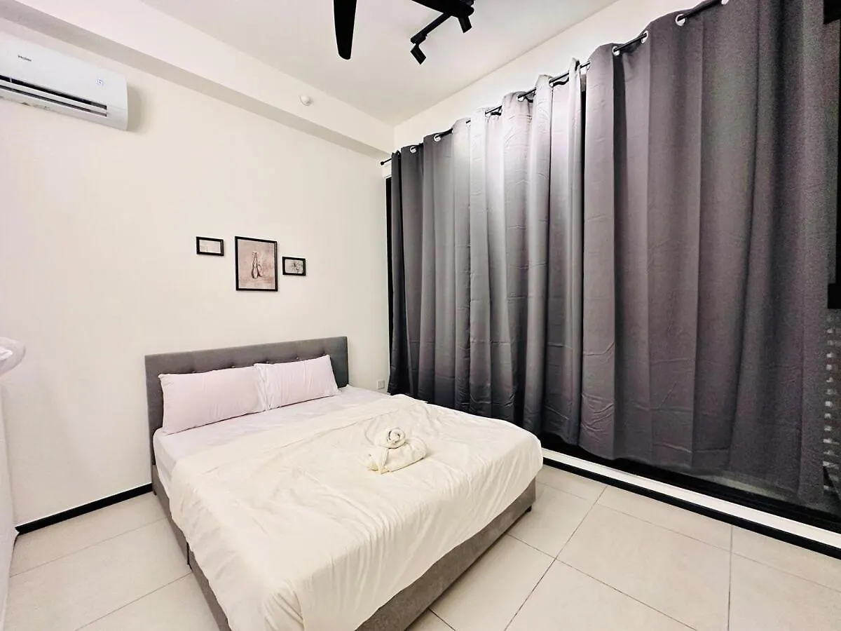 Апартаменты Ub Suite Aparment For Food Hunter 3Br 10 Pax Джорджтаун